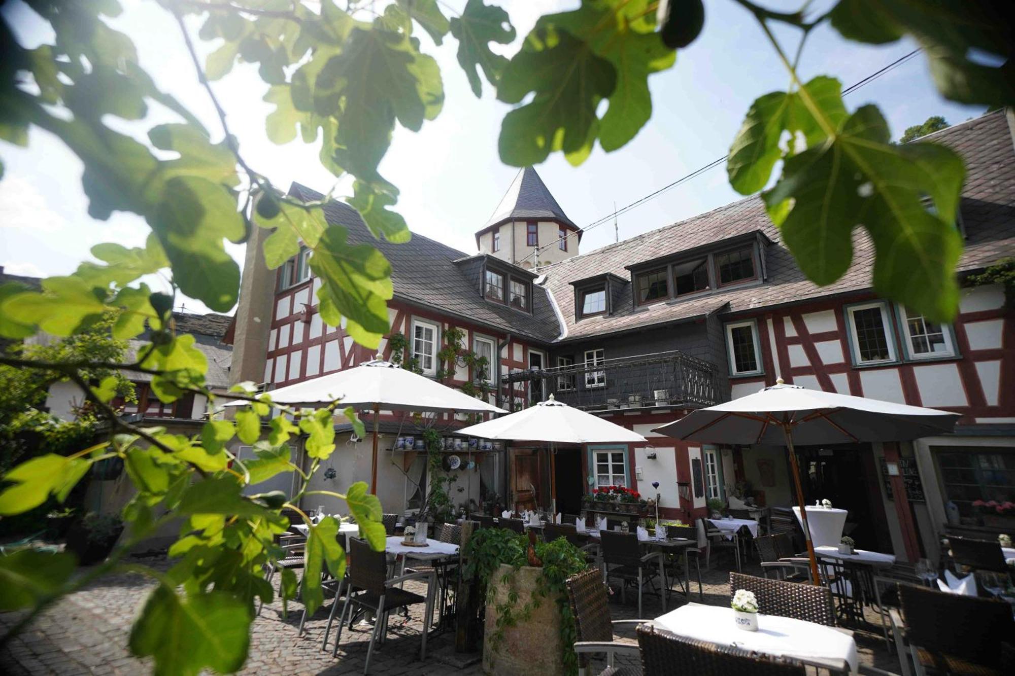 Landgasthof Zum Weissen Schwanen เบราบาค ภายนอก รูปภาพ